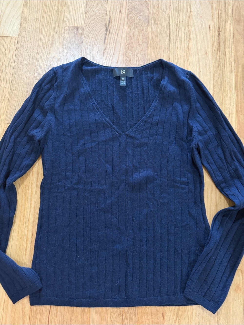 Banana Republic Navy Blue Extra Fine Merino Wool Fitted Rib V-Neck Long Sleeve M